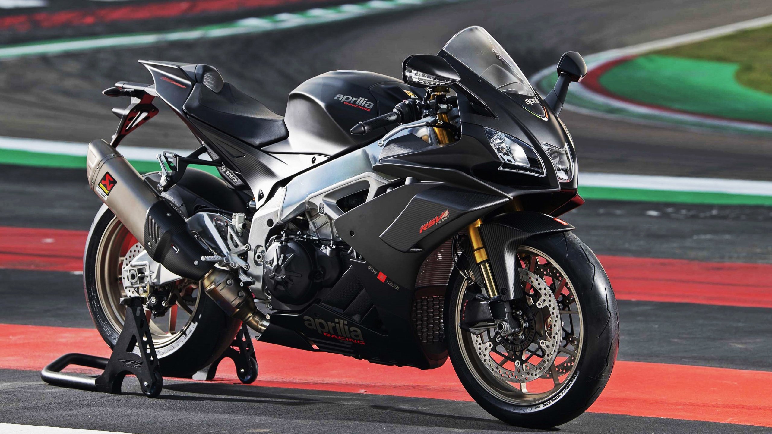 开云体育-“足球场馆智能化管理系统正式投入使用”，足球场馆建设